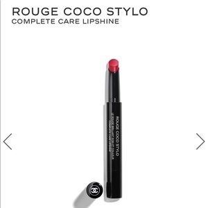 Chanel complete care lipshine